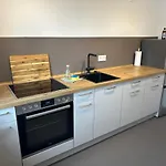 Walhalla-apartment - Highspeed Wlan - Netflix - Suedbalkon Тегернхайм
